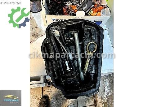 Seat Toledo Bağlantı Braketi çıkma parça