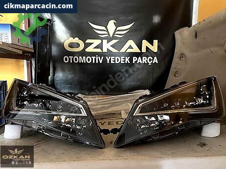 Seat Leon Sağ Ön Far çıkma parça