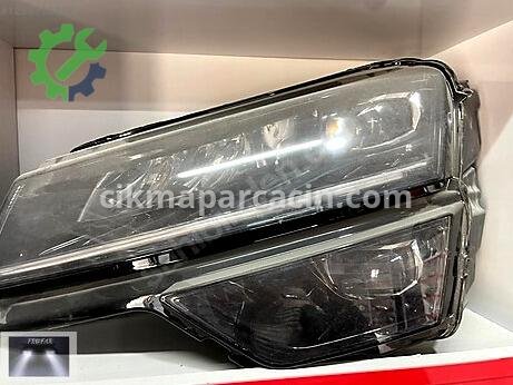 Skoda Karoq Sol Ön Far çıkma parça