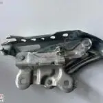 Skoda Superb 15-19 Sağ Kaput Menteşesi 3V823302 Sıfır