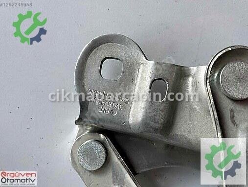 Skoda Superb Kaput Menteşesi 3V823302 çıkma parça