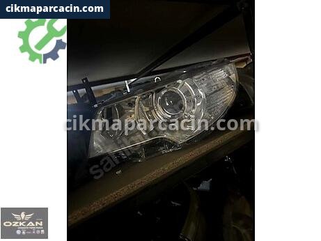 Skoda Superb Far çıkma parça