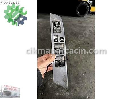 Nissan Skystar Dörtlü Cam Düğmesi çıkma parça