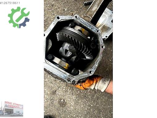 Nissan Skystar Arka Defransiyel çıkma parça