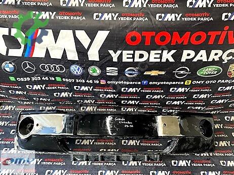 Jeep Grand Cherokee Ön Tampon çıkma parça