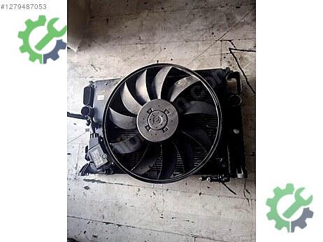 Mercedes-Benz E Fan çıkma parça
