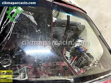 Tata Indigo Ön Cam çıkma parça