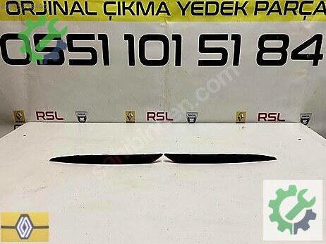 Tesla Model Y Tampon Reflektörü çıkma parça