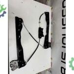 TESLA MODEL Y CAM KRİKOSU