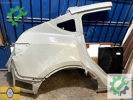 Tesla Model Y Sağ Arka Çamurluk çıkma parça
