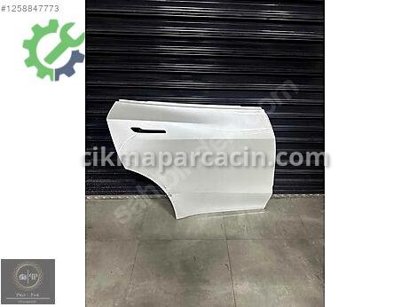 Tesla Model Y Sağ Arka Kapı çıkma parça
