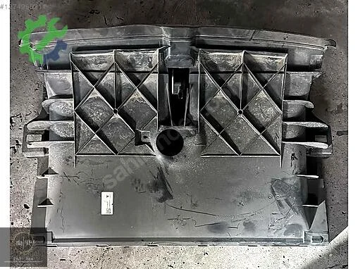 Tesla Model Y Fan Paneli çıkma parça