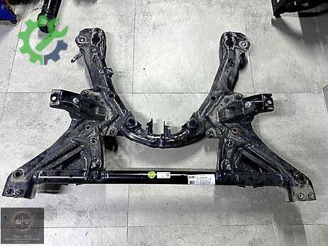 Tesla Model Y Ön Travers çıkma parça