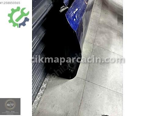 Tesla Model Y Sağ Ön Kapı çıkma parça