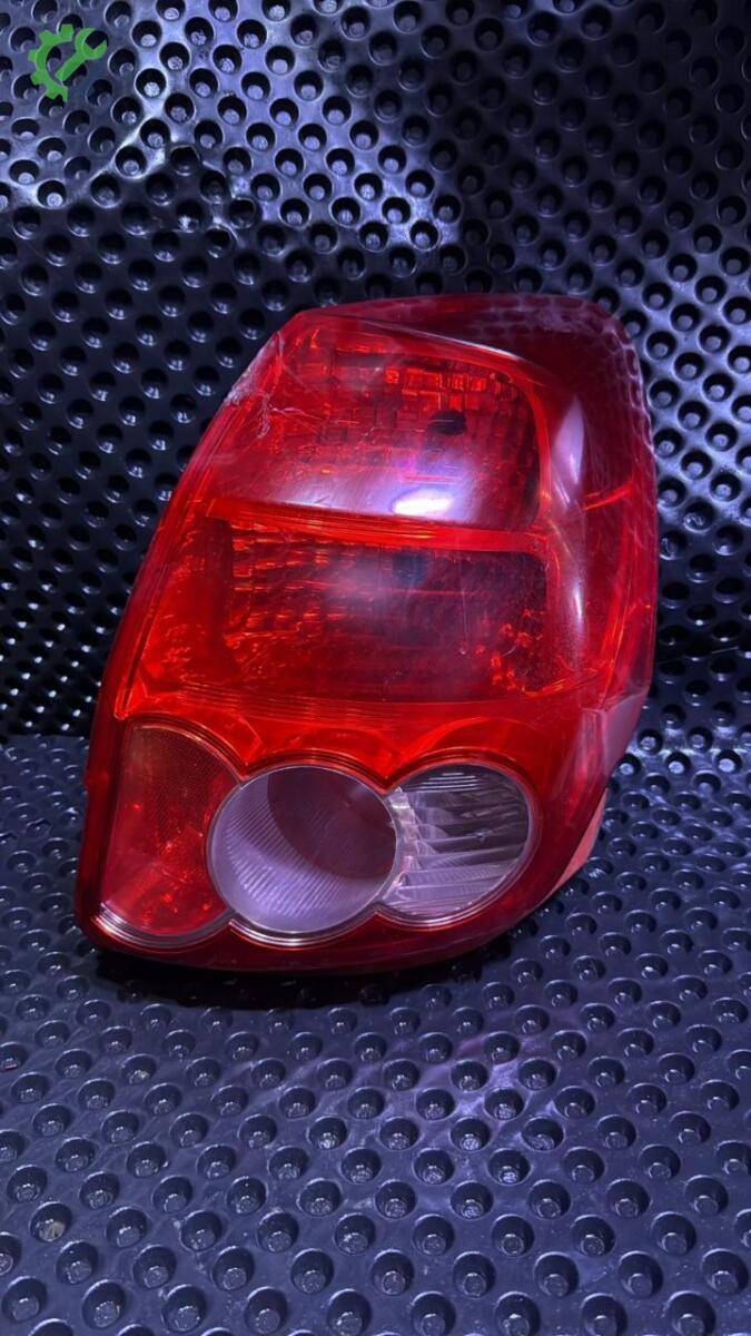 Toyota Auris Sağ Stop çıkma parça
