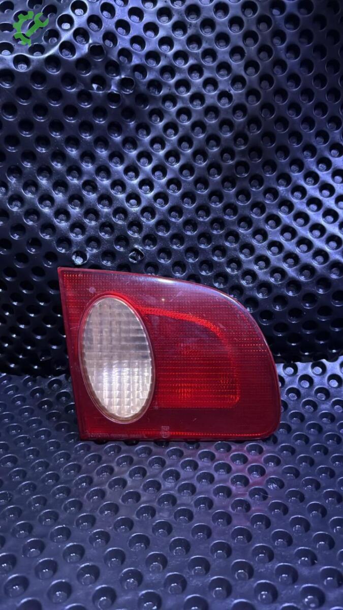 Toyota Corolla Sol İç Stop çıkma parça