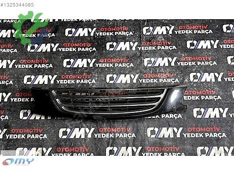 Toyota Avensis Ön Panjur çıkma parça