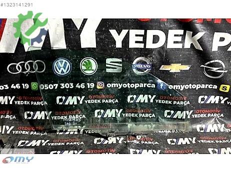 Toyota Avensis Sağ Ön Kapı Camı çıkma parça