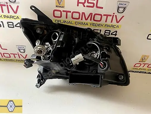 Toyota Avensis Sol Ön Far çıkma parça