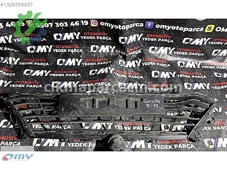 Toyota Corolla Ön Panjur çıkma parça