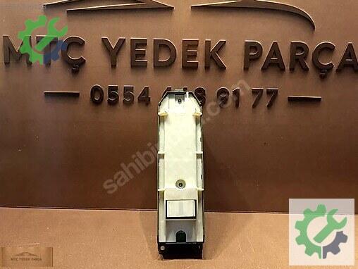 Toyota Corolla Cam Düğmesi çıkma parça