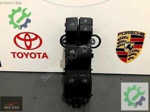 TOYOTA HILUX SOL ÖN CAM DÜĞMESİ ORJİNAL 84820 0K270