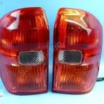 TOYOTA RAV4 SAĞ STOP LAMBASI 2001 – 2004 ORJİNAL