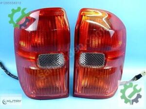 TOYOTA RAV4 SAĞ STOP LAMBASI 2001 – 2004 ORJİNAL