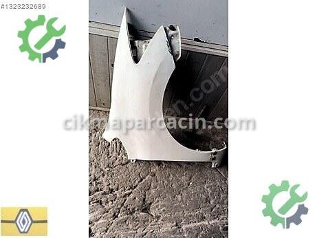Toyota Auris Sağ Ön Çamurluk çıkma parça