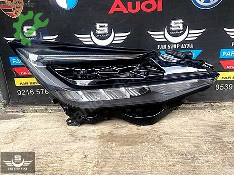 Toyota C-HR Sağ Ön Far çıkma parça