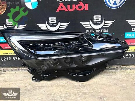 Toyota C-HR Sağ Ön Far çıkma parça