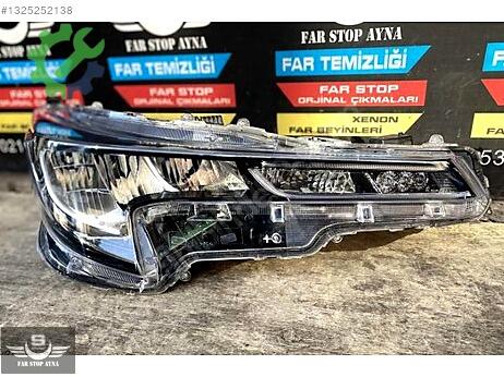 Toyota Corolla Sağ Ön Far çıkma parça