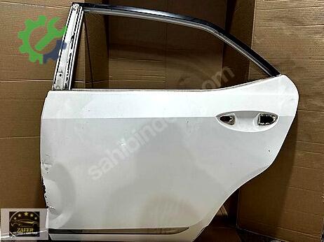 Toyota Corolla Sol Arka Kapı çıkma parça