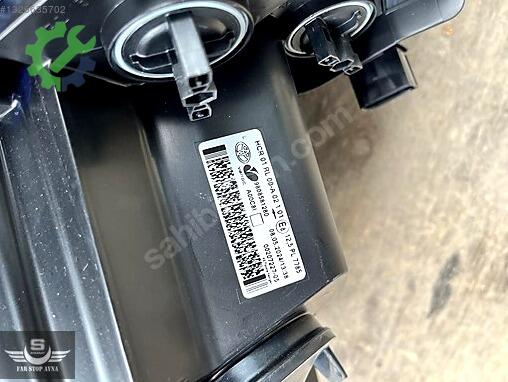 Toyota Proace City Sol Ön Far 9808581280 çıkma parça