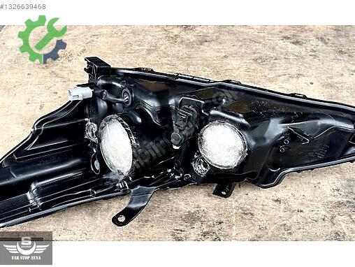 Toyota Verso Sağ Ön Far 81130-0F161-00 çıkma parça