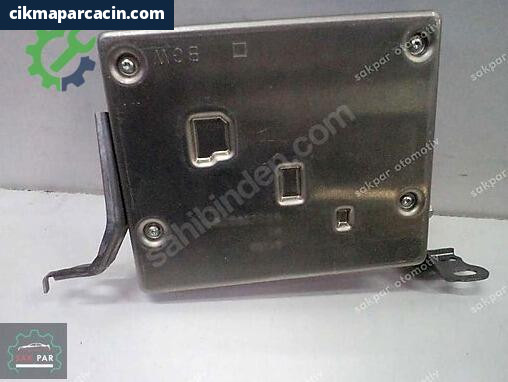 Toyota Yaris Beyni 86740-0D040 çıkma parça