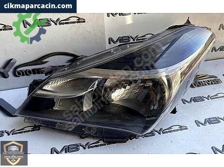 Toyota Yaris Sol Ön Far çıkma parça