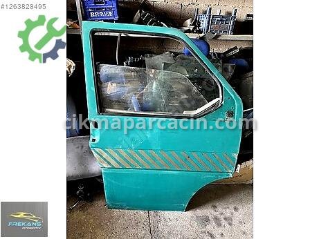 Volkswagen Transporter Sağ Ön Kapı çıkma parça