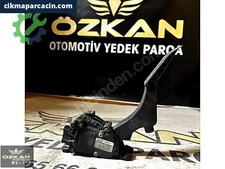Volkswagen Transporter Gaz Pedalı çıkma parça