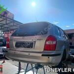 Mazda 323 Cam çıkma parça - TÜNEYLER OTO YEDEK PARÇA Erzincan