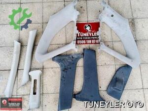 Mazda 323 DiRek PlastiKleri 1999 2003