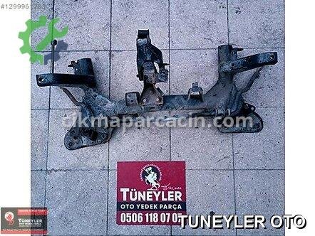 Mazda 323 Travers çıkma parça
