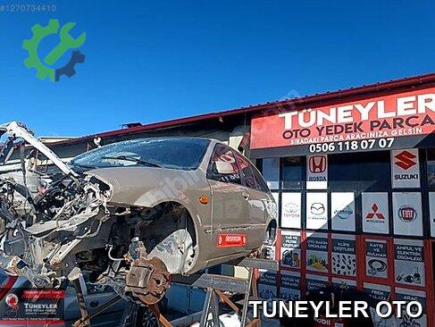 Mazda 323 Sağ Arka Kapı çıkma parça