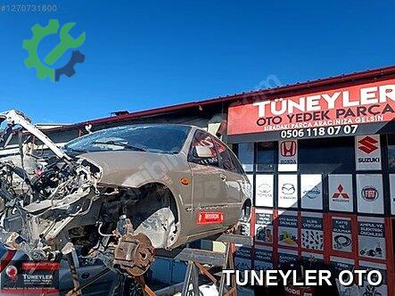 Mazda 323 Sol Ön Kapı çıkma parça