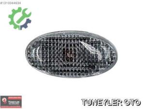 Mazda 3 Çamurluk Sinyali