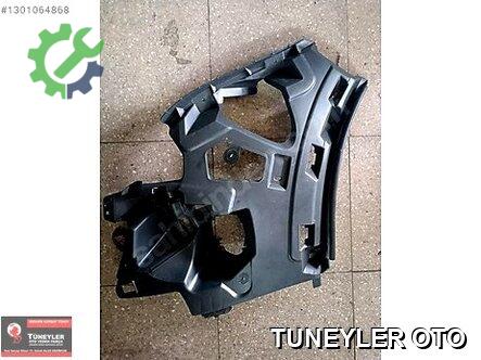 Mazda 323 Far çıkma parça
