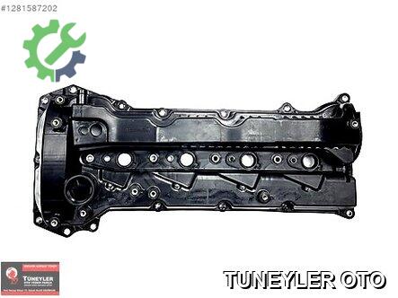 Toyota Hilux Külbütör Kapağı çıkma parça