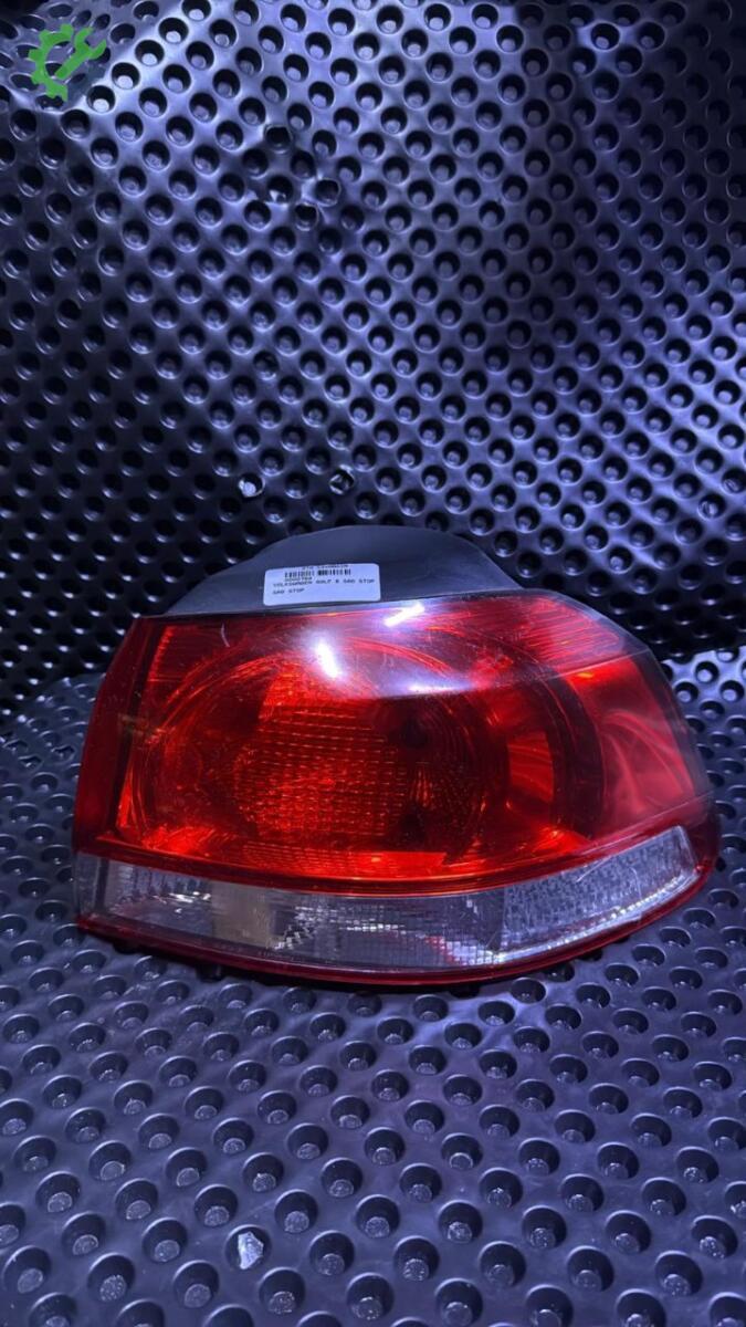 Volkswagen Golf Sağ Stop çıkma parça