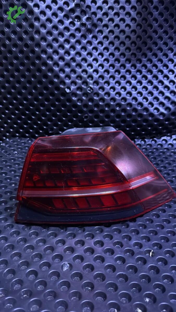 Volkswagen Golf Sağ Stop çıkma parça