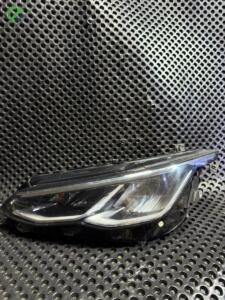 VOLKSWAGEN GOLF 8 SOL FAROTO ÇIKMACIM ÇIKMA YEDEK PARÇA ÇIKMA ORJİNAL VE SIFIR OLARAK VOLKSWAGEN – AUDİ- PORSCHE – MERCEDES – BMW- SEAT –VOLVO -CHEVROLET-FORD-SUZUKİ-TOYOTA-RENAULT-NİSSAN-HYUNDAİ-HONDA-CİTROEN-DACİA- FİAT VB.. ARAÇLARIN ŞANZIMAN-MOTOR-MEKANİK-KAPORTA V.B. HER TÜRLÜ PARÇASI SATILMAKTADIR. PARÇANIN DURUMU KONUSUNDA BİLGİ ALMAK İÇİN ARAYABİLİRSİNİZ. TÜRKİYENİN HER YERİNE ANLAŞMALI KARGO İLE YEDEK PARÇALARINIZ GÖNDERİLİR. SİPARİŞLERİNİZ BELİRLENDİGİ ANDA PARÇA PAKETLENİP ANINDA KARGOYA VERİLİR VE KARGONUZUN ELİNİZE EN KISA SÜREDE GEÇMESİ SAGLANIR. TÜM STOĞUMUZ İÇİN İLAN AÇMAMIZ MÜMKÜN OLMADIĞINDAN, İLANLAR ARASINDA BULAMADIĞINIZ PARÇALAR İÇİN BİZİMLE İLETİŞİME GEÇEBİLİRSİNİZ. PARÇA RESİMLERİ BİREBİR GERÇEK RESİMLERİMİZDİR. PARÇALAR SİGORTA İADESİ OLMAYIP BİREBİR ARAÇTAN SÖKMEDİR. ÖDEMELER EFT VE HAVALE İŞLEMLERİ İLE YAPILABİLİR. SATIŞ HİZMETLERİNDE MÜŞTERİ MEMNUNİYETİNİ İLKE EDİNMİŞ FİRMAMIZ SİZE GÜVENLİ VE HIZLI SATIŞ İMKANI SUNMAKTADIR. UZMAN PERSONELİMİZİN NOKTA KONTROLUNDAN SONRA PARÇALARIMIZ SATIŞA SUNULMAKTADIR. —–AYRINTILI BİLGİ İÇİN OTOÇIKMACIM ‘I ARAYABİLİRSİNİZ.——- İLETİŞİM BİLGİLERİ; BORNOVA/İZMİR 05332201790 05348923028